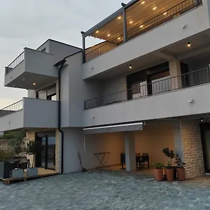 Divi Sunset View Apartament Mandre
